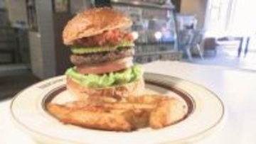 さわやかな辛味がクセになるホットメキシカンバーガー　自家製ソーセージのチリチーズドックも　香川【ほっとマルシェ】