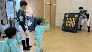 目指せ！大谷翔平！香川オリーブガイナーズの選手が幼稚園で野球教室　高松市