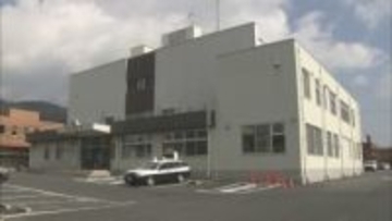 笠岡市の住宅が全焼　住民の男性が軽傷　「敷地内で枯れ葉を燃やしていた」　岡山