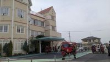 医療機関から白い煙　職員や患者らが避難　けが人なし　岡山・南区