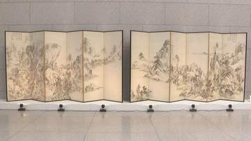 オリジナルを忠実に再現　浦上春琴の代表作「春秋山水図屏風」の複製品が岡山県立美術館に