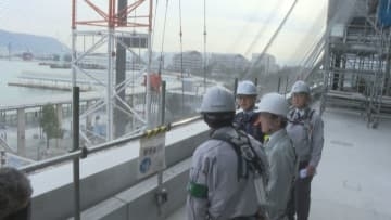 池田知事らがホテル「マンダリン オリエンタル」の建設現場をパトロール　高松市