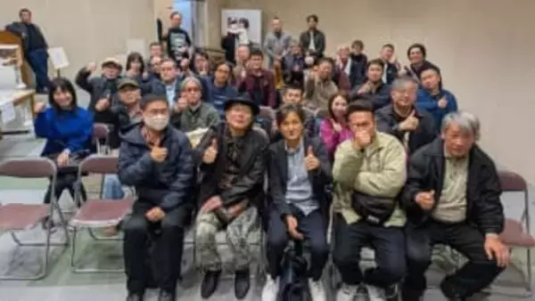 代表作に「ドーベルマン刑事」「ブラック・エンジェルズ」　岡山県高梁市出身の漫画家・平松伸二さん　ファンと地元で熱い交流