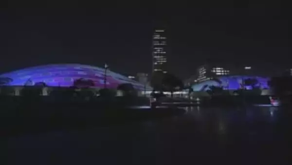 海からプロジェクションマッピングを鑑賞するクルーズ　バレンタインデーに合わせて運航　香川