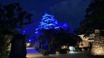 岡山城をライトアップ　9月23日の「手話言語の国際デー」に合わせて　岡山