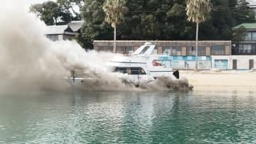 瀬戸内市の牛窓海水浴場の沖でプレジャーボートの火災　けが人なし　岡山県