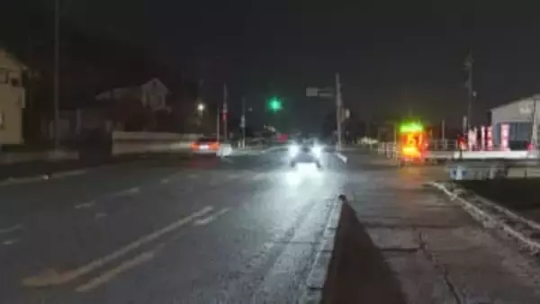 県道を右折しようとした車と衝突　オートバイの20歳男性が死亡　岡山・倉敷市