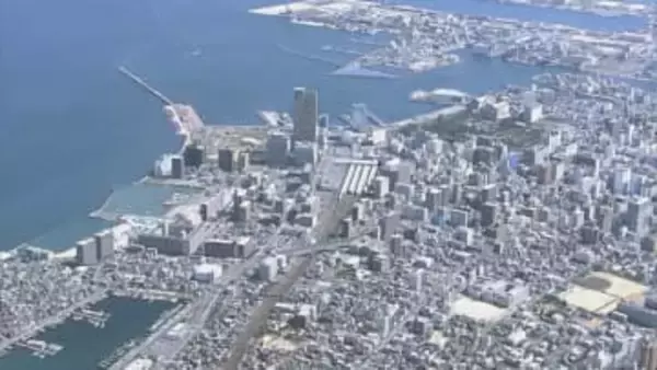 香川県の人口　26年連続減少　宇多津町以外は人口減　国外からの転入は超過