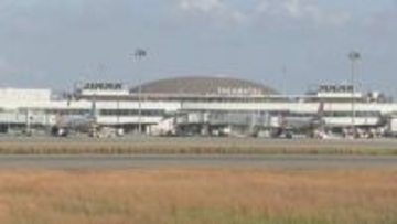 うどんの出汁がでる蛇口　リニューアルし再開　高松空港　5月20日