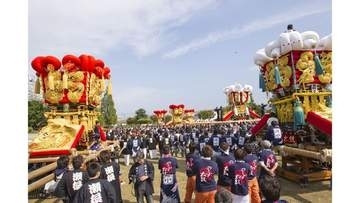 巨大な「ちょうさ」が練り歩く姿は圧巻！10月は各地で「ちょうさ祭」　香川・観音寺市