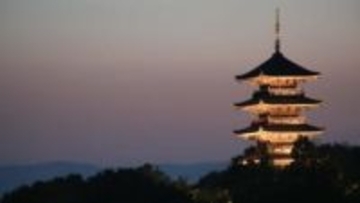 備中国分寺五重塔　年末年始にライトアップ　年越しの瞬間も　岡山・総社市