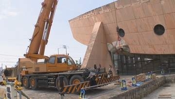 解体進む旧香川県立体育館　石庭の石を敷地外に搬出…保存活用の可能性を模索