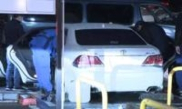 【速報】高松市の繁華街で2人が心肺停止　近所の人「車内で倒れていた」