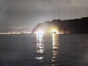 高松市庵治町沖で船が島に乗り揚げる　けが人なし