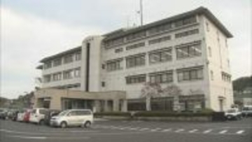 津山市で2階建て住宅2棟が全焼　けが人なし　岡山