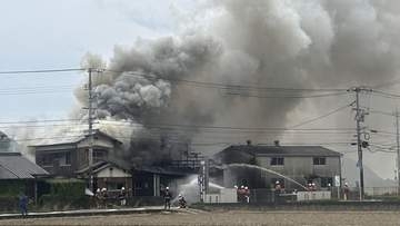 【速報】瀬戸内市で住宅火災　消防が消火活動中　岡山