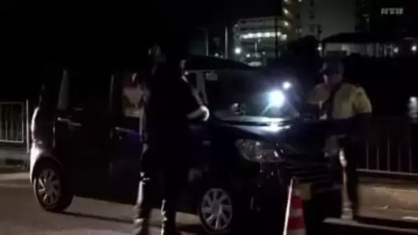 横断歩道がない場所を歩いていたか…軽自動車が横断中の男性をはねる事故 男性は意識不明の重体