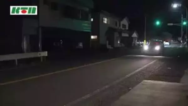 中型トラックが電動車いすに衝突　88歳女性が死亡