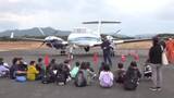 「空の玄関口の舞台裏を学ぶ 福江空港で小学生が見学会 空の仕事に興味を持ってと関係機関が企画」の画像1