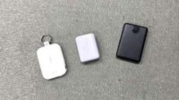 飛行機内でのモバイルバッテリーの使用NG！4月24日から機内持ち込みに新ルール追加　違反で2年以下の拘禁刑や100万円以下の罰金が科される可能性も