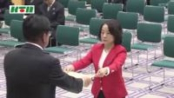 「公約実現のため頑張る」衆院選・比例代表の当選者176人に当選証書付与　自民・浅田真澄美氏も