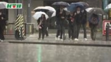 一時、雷も…大気の状態が不安定で激しい雨　空の便に欠航や遅れも発生　午後には回復して晴れる見込み