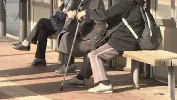 路線バス無料の「敬老パス」見直しへ…市民団体が存続を求め要望 上限8千円の案に「外出控えが進む」