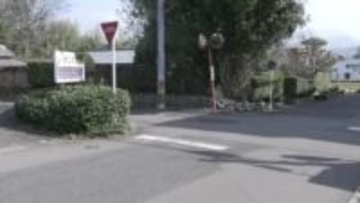 出水市で自転車と普通乗用車が衝突　自転車の30代男性が重体　鹿児島