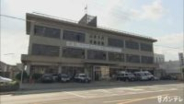 「パトカーに気づいて焦った」　信号無視・ノーヘルの高校生2人乗りミニバイクが転倒　運転手は顔を打つけが　パトカー赤色灯に気づき事故　京都・左京区