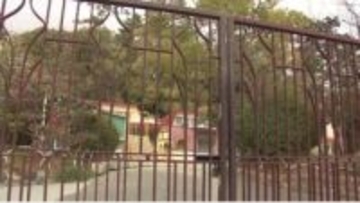 関西大学幼稚園に男が侵入　女性職員を羽交い締めにして立てこもり　駆けつけた警察官に現行犯逮捕される