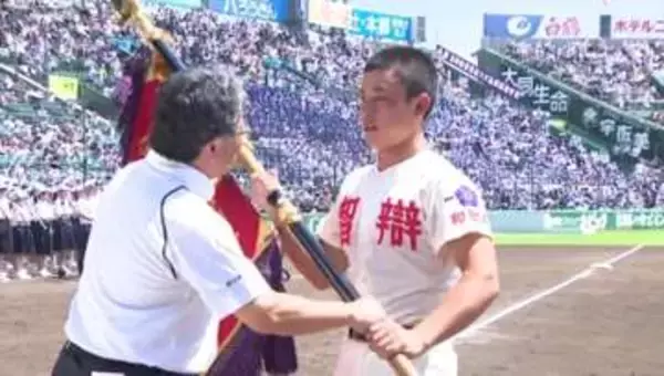 夏の甲子園　智弁和歌山が優勝　５年ぶり４度目　初優勝を狙う群馬の健大高崎との接戦を制す
