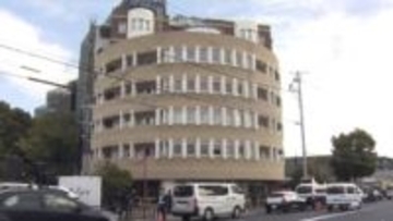 【速報】「現場から刃物見つからず・刺したとみられる人物は逃亡か」兵庫・姫路市のマンションで背中刺された30代男性見つかりその後死亡　事件の疑いも　警察捜査