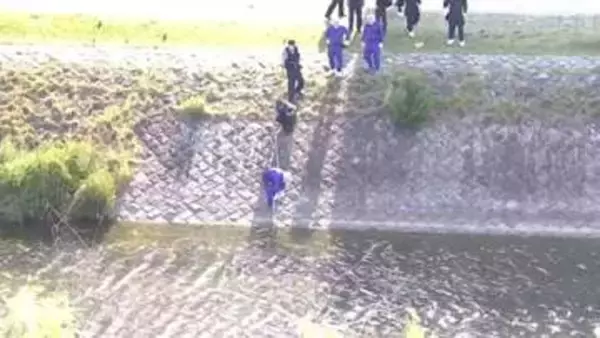【速報】京都・鴨川で女性がうつぶせで倒れる　心肺停止状態で病院搬送も死亡　近くの河川敷では10代男性も搬送