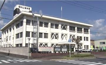 「後ろから来た妻が追突した」日本を自転車旅行中のオランダ人とフランス人夫婦が事故　76歳妻が自転車ごと側溝へ転落　顔を打ち意識不明の重体　京都・福知山市