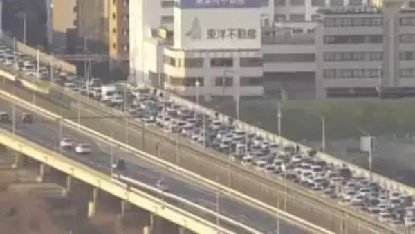 【速報】新御堂筋の一部通行止め解除「11日中は難しい」と大阪市　パイプが地中から13メートルの高さまで隆起　新大阪から梅田方面の上り線は大渋滞（17時現在）