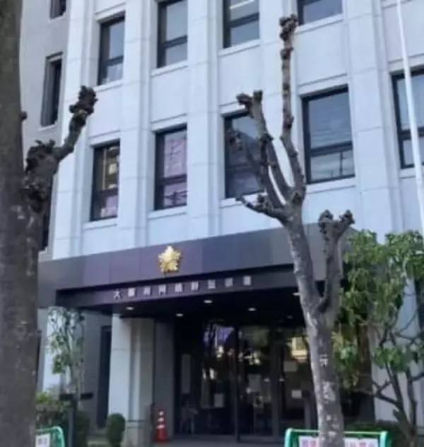 【速報】生後8か月の男児を2階から投げ落としたか　42歳の女を逮捕　「投げないと助からないと思った」つじつまが合わない供述も…警察は慎重に捜査　大阪・阿倍野区