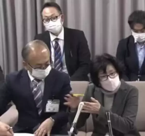 10代の男性に淫行か　公立保育所の36歳保育士の男を逮捕　インターネットカフェでわいせつ行為の疑い  市は「事実確認し厳正に対処する」 　和歌山