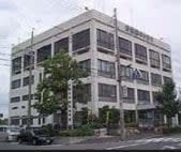 【速報】車いすの高齢男性をはね死亡させた疑い　出勤途中の22歳男を過失運転致傷の疑いで現行犯逮捕　「車いすの男性との事故を起こしてしまった」と自ら通報　大阪・岸和田市