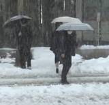 「強い寒気流入で近畿は再び大雪に　今夜から雪が強まり25日は警報級のおそれ　交通障害や積雪・凍結による影響に注意」の画像1