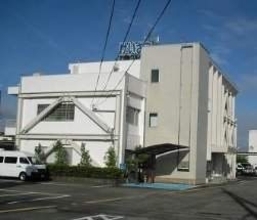 深夜の市道で49歳男性が軽乗用車にひかれ死亡　運転手「何かに乗り上げた」確認すると路上に横たわる男性が…　搬送先の病院で死亡確認　和歌山・橋本市