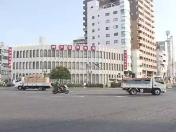 神戸・新開地の交差点で4人が死傷した事故　軽自動車を運転していた大学生の男を逮捕