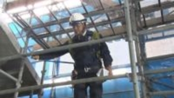 ホテル「御宿野乃高知」建設現場で労災防止パトロール、転落・転倒対策を確認　高知県内では今年4人が労働災害で死亡、うち3人が建設業