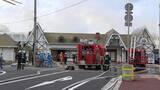 「JR土讃線・旭駅で駅舎を半焼する火事　列車の乗客1人が煙の影響で体調不良を訴え救急搬送もその後回復」の画像1