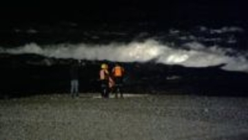 「流された！と声が聞こえライトが波間に消えた⋯」シラスウナギ漁の51歳男性、流され行方不明に　波が高く潜水士が潜れず、海上保安庁が夜通し捜索【高知・仁淀川 4日0:20時点】