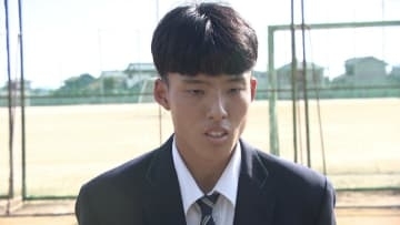 「全国高校駅伝」出場の高知農業・山田にJAが農産物を贈呈　男子の高知農は「10番台」、女子の山田は「16位以内」へ