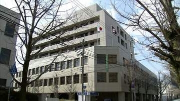 高知市プール児童死亡事故 高知県教育委員会が元校長に退職手当「全額不支給」を決定