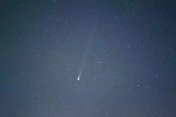 「パンスターズ彗星」18万年ぶり接近、明け方の東の空に輝く⋯去年発見の新彗星、今後“2度と見られない”天体ショー【4月22日ごろまで観測チャンス】