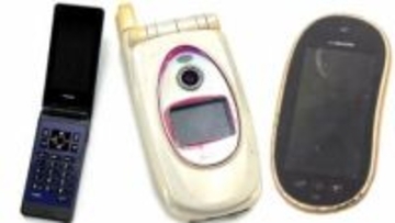 世界初「カメラ付き携帯」は日本企業が開発、「写メ」で爆発的ヒットし“標準装備”に⋯時は流れガラケーも“過去の物”、端末から写真を取り出すサービスも