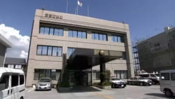 乗用車が対向車線にはみ出し、そのままガードパイプに衝突…運転していた83歳の男性が死亡（高知・芸西村）