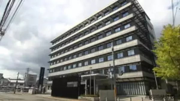 女性のバッグを奪おうと顔を殴り転倒させる　高知市の無職の男を強盗傷害の罪で起訴　約２か月間の鑑定留置を終え【高知】